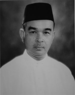 YB Dato’ Haji Nik Sulaiman bin Dato’ Haji Nik Daud